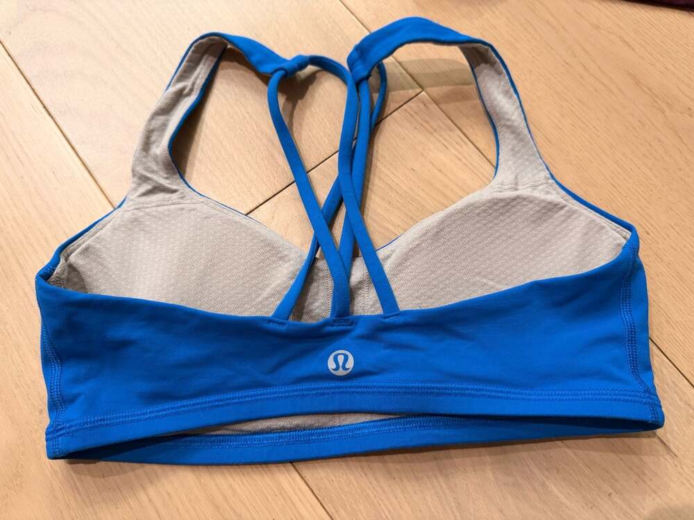 Lot of 4 Lululemon Women's Assorted Sports Bra Bundle, Various Styles size 4 - Picture 3 of 9